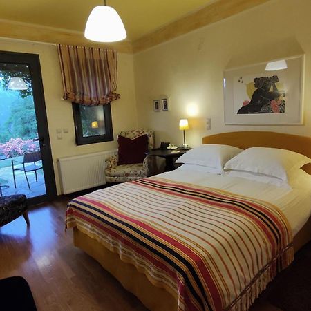 Astra Hotel Kastanea Habitación foto